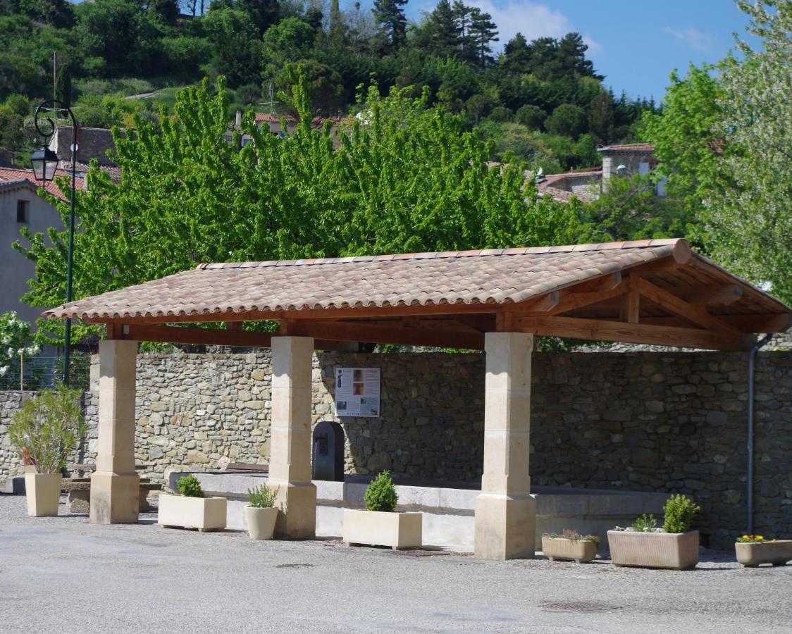 Hotel Logis Du Champ De Mars Puy-Saint-Martin Esterno foto