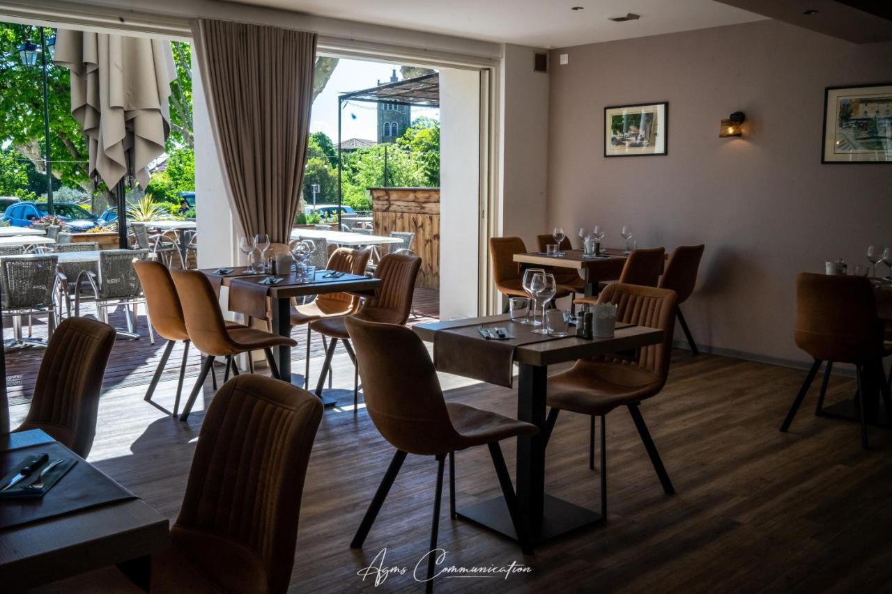 Hotel Logis Du Champ De Mars Puy-Saint-Martin Esterno foto