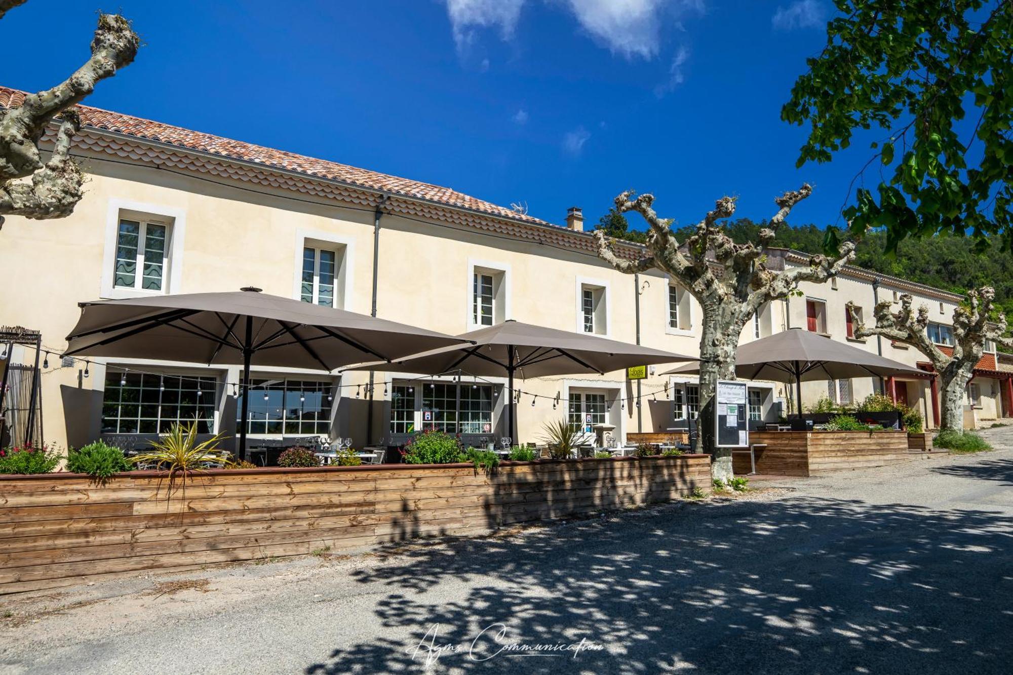 Hotel Logis Du Champ De Mars Puy-Saint-Martin Esterno foto